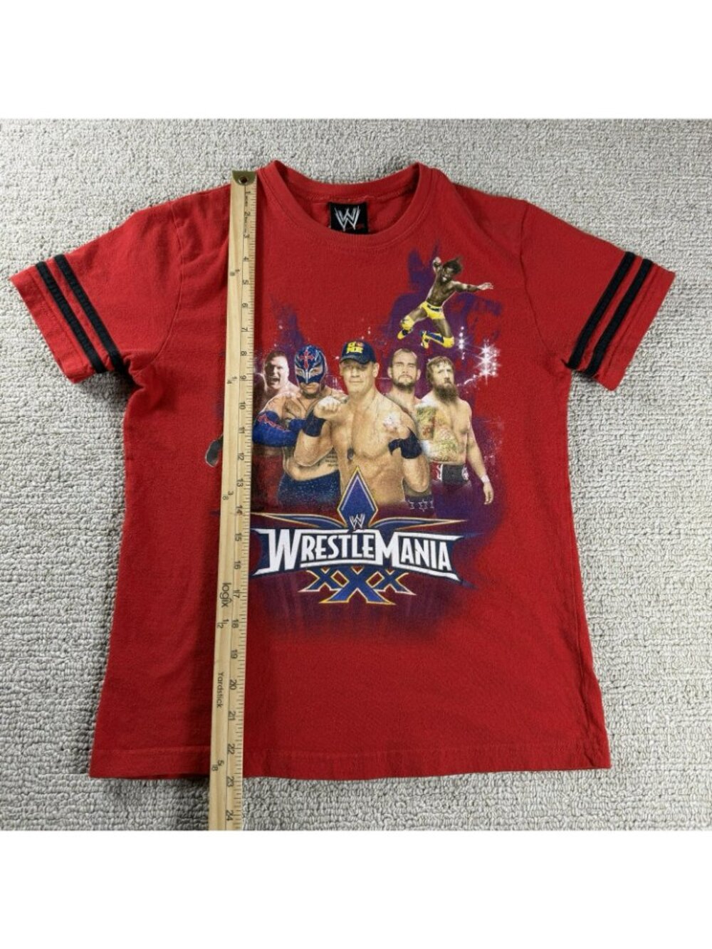 WWE WrestleMania XXX Wrestling Graphic T-Shirt Red Boys Size Large - Picture 4 of 7